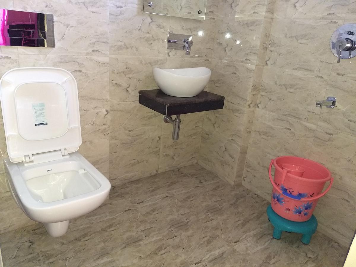 Hotel Reyansh Tanakpur Extérieur photo