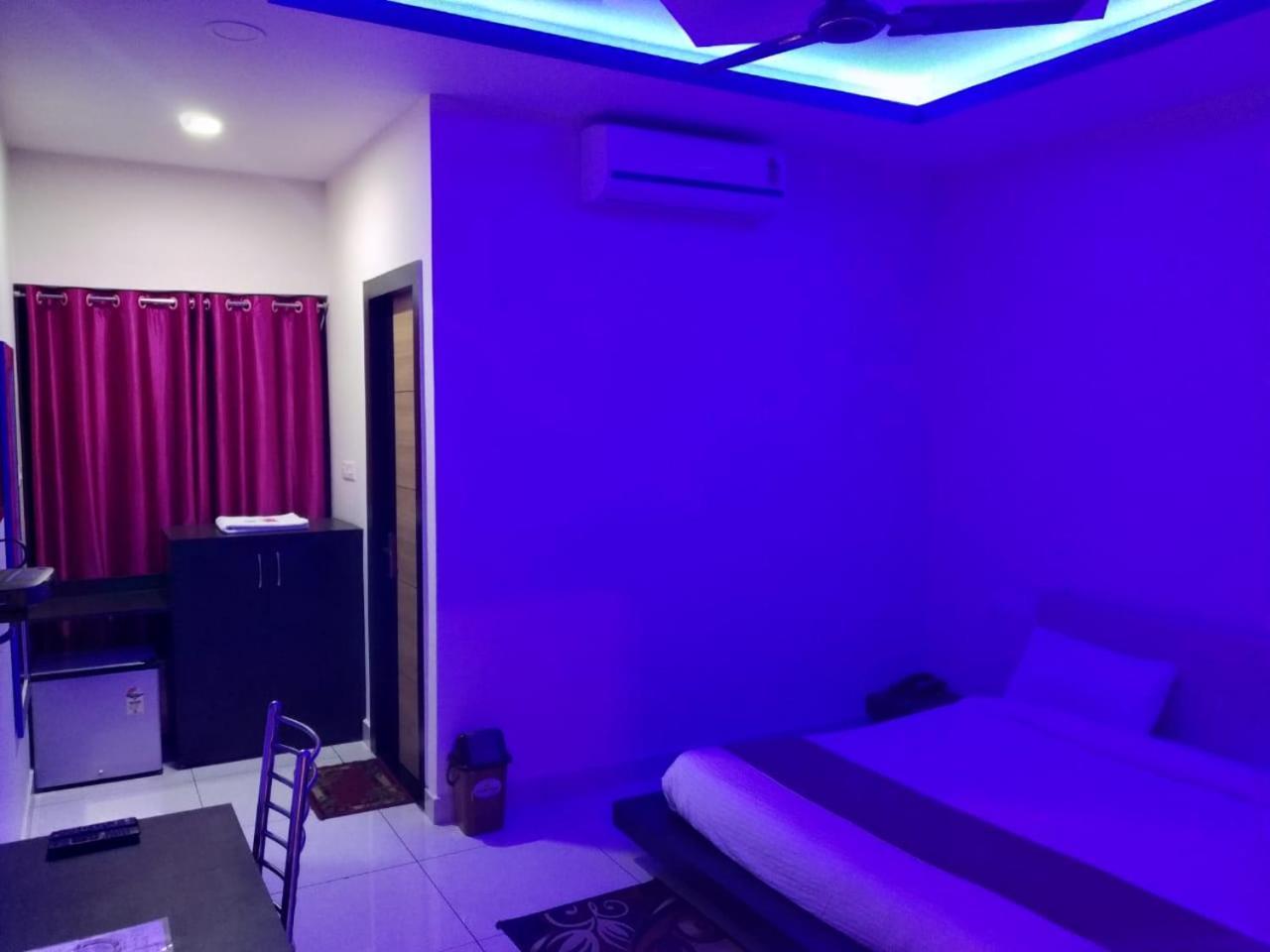 Hotel Reyansh Tanakpur Extérieur photo