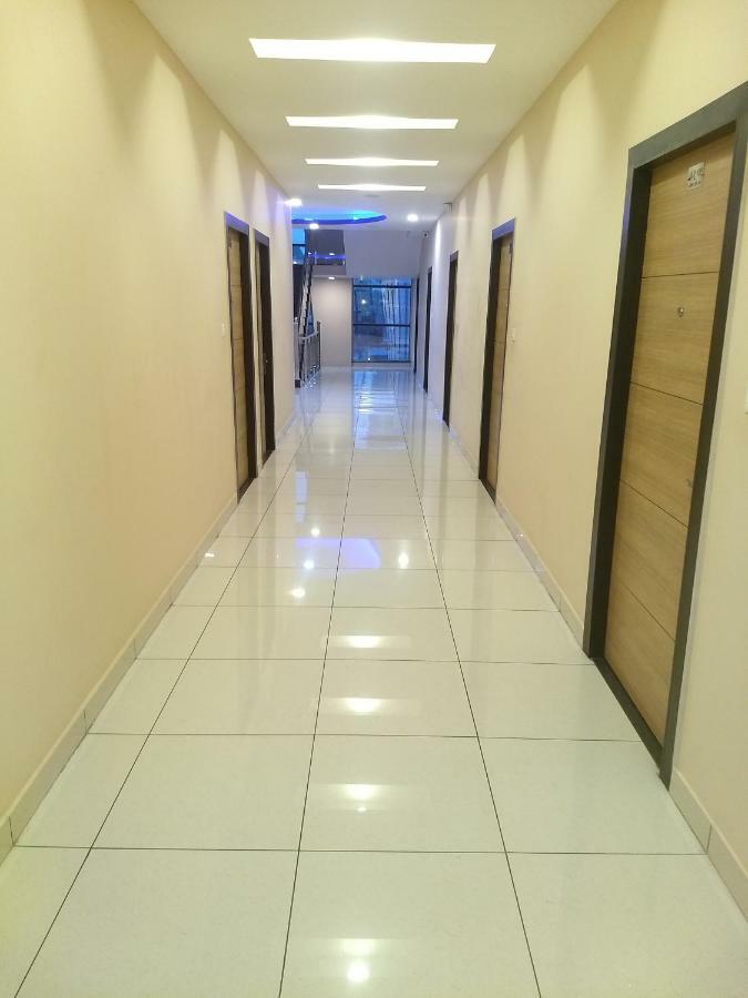 Hotel Reyansh Tanakpur Extérieur photo