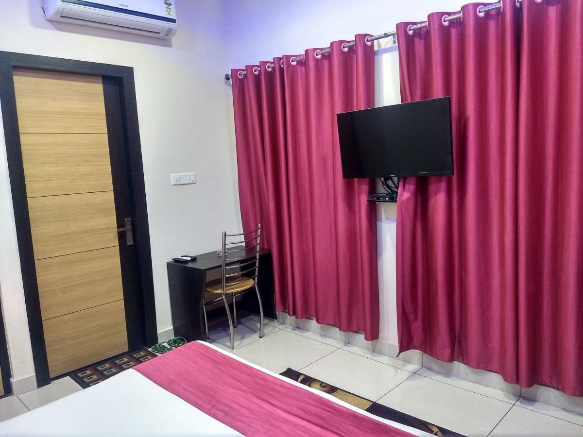 Hotel Reyansh Tanakpur Extérieur photo