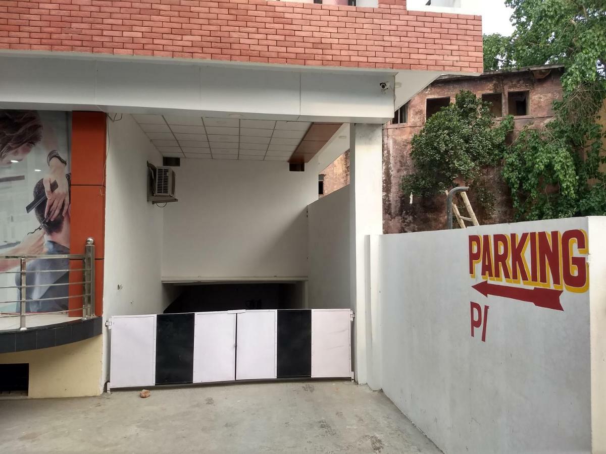 Hotel Reyansh Tanakpur Extérieur photo